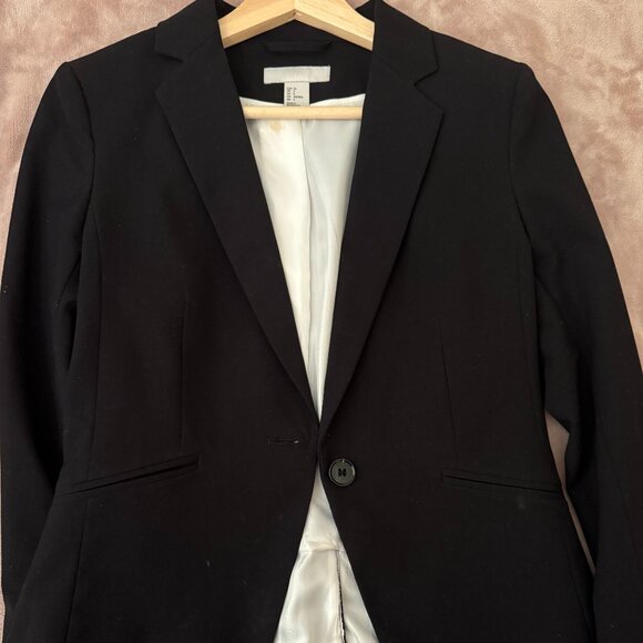 H&M Black Blazer - Picture 1 of 3